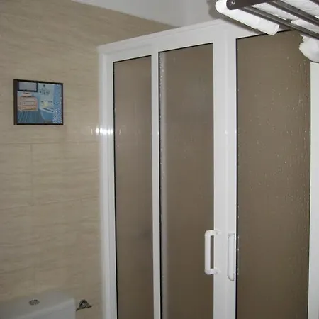 In S/c Tenerife Center For 4 Persons Apartamento Santa Cruz de Tenerife