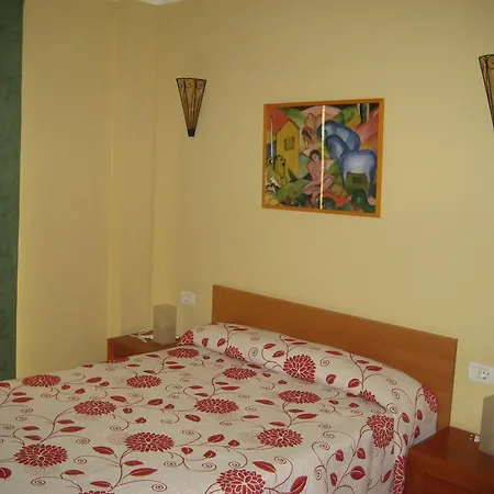 Apartment In S/c Tenerife Center For 4 Persons